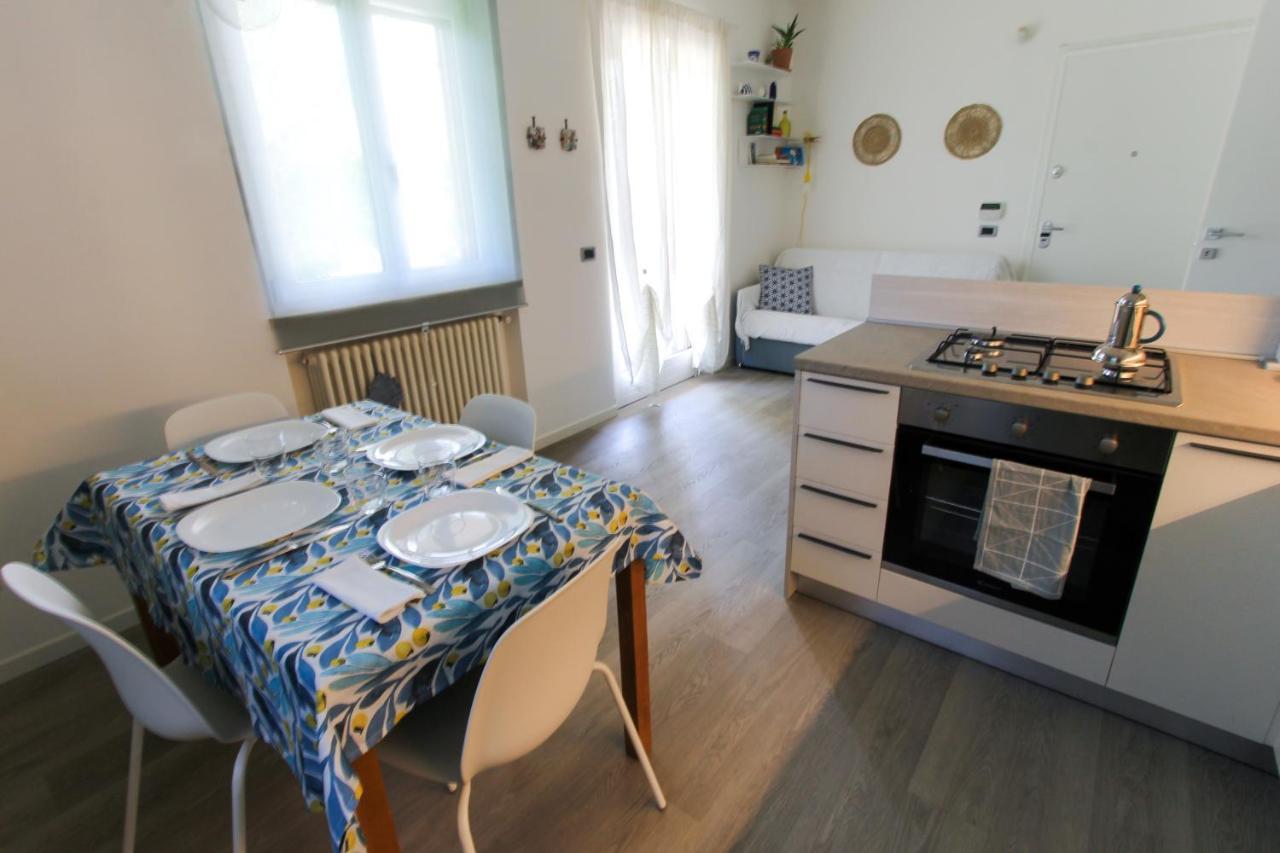 Maison Olive Desenzano del Garda Bagian luar foto